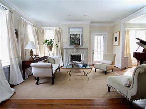 Elegant White Living Room With Neutral Furnishings Hgtv