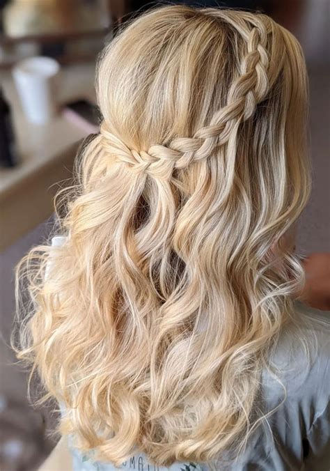 50 Breathtaking Prom Hairstyles For An Unforgettable Night Pretty
