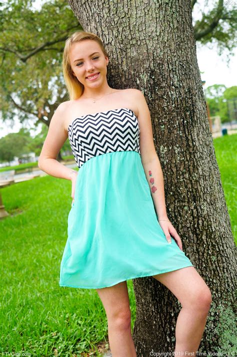 Dixie Lynn Favorites Sweet Teen Dixie Hikes Her Dress And Reveals Her Small Vagina In The Park