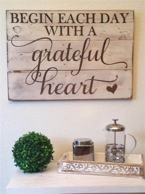 Aspirational Rustic Wood Sign Ideas With Inspirational Quotes Pallet