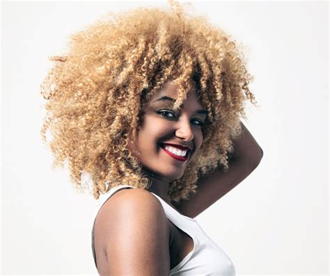 Bleaching African American Hair ️ Updated 2024 Guide