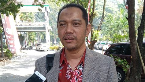Maju Jadi Pimpinan Kpk Nurul Ghufron Juga Incar Kursi Rektor Unej Times Indonesia