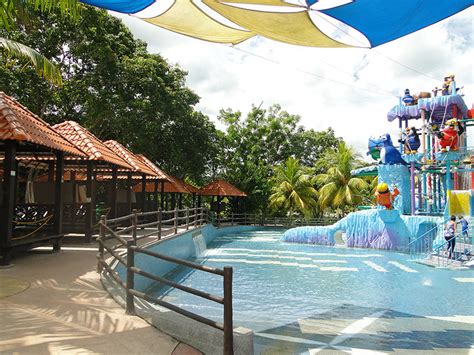 Go direct and enjoy amazing wildlife, orangutans, elephants, scuba diving and snorkelling adventures. Bukit Gambang Water Park - Bukit Gambang Resort City