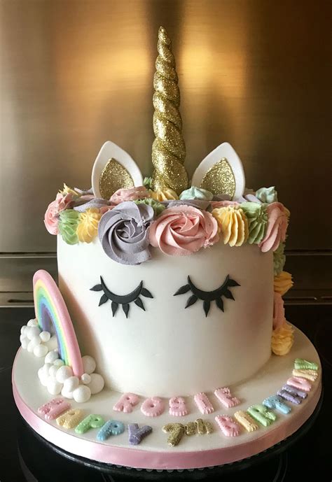 24 unicorn cakes for birthdays