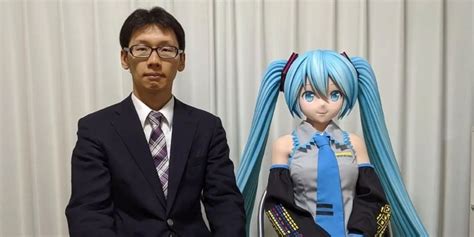 Man Who Married Hatsune Miku Hologram Says The Relationship Has Gone Cold