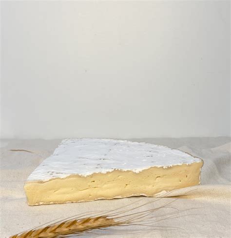 Brie De Meaux Arado Minimarket
