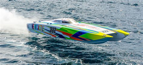 Meet The 222 Offshore Racing Team Speed On The Water