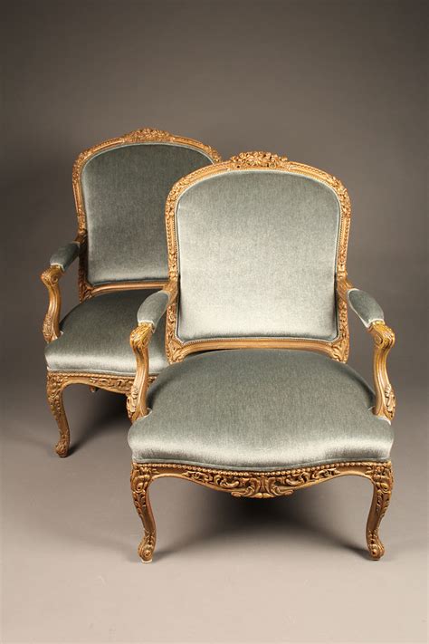 Antique Pair Of French Louis Xv Bergère Chairs