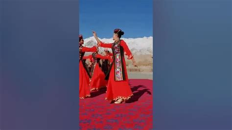 Xinjiang Tajik Traditional Dance Youtube
