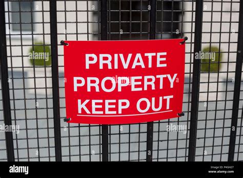 Private Property Keep Out Stock Photo Alamy