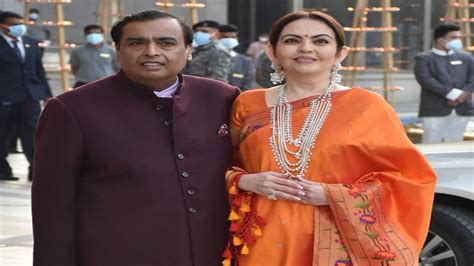 Nita Ambani Brought This New Luxurious Thing Which Is Very Expensive In