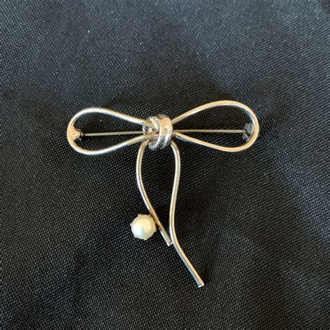 Vintage Gold Tone Bow Pin With Faux Pearl Etsy