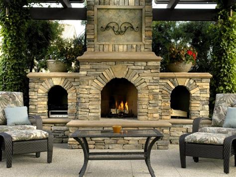 Stone Wall Ideas For Outdoor Fireplace — Randolph Indoor And Outdoor Design