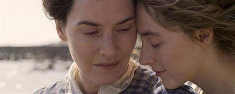 Kate Winslet E Saoirse Ronan Se Apaixonam Em Trailer De “ammonite
