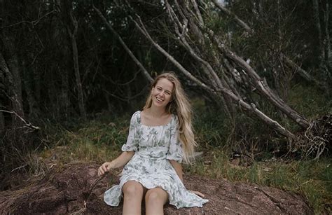 Port Stephens Songwriter Gracie Jean Releases ‘i Dont Wanna Sing The
