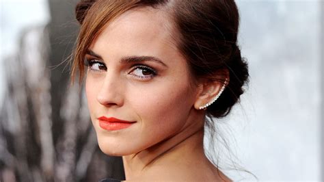 Become An Engineer Emma Watson Gives Kick Ass Feminist Advice On