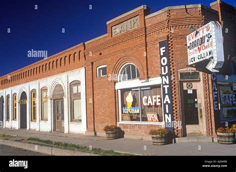 Storefronts Downtown Small Town Usa Stock Photo Alamy