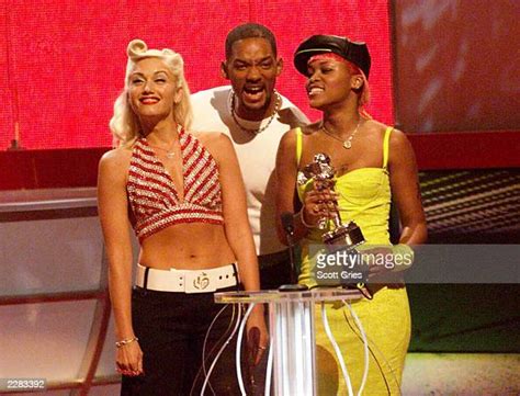 Gwen Stefani And Eve Photos And Premium High Res Pictures Getty Images