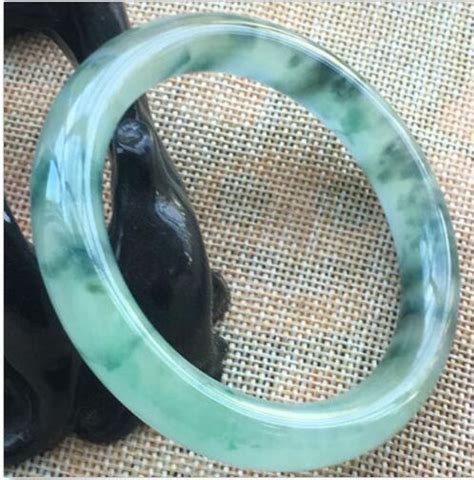 Free Shipping 60mm Certified Grade A Natural Ice Green Jadeite JADE