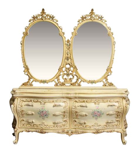 Shop our french provincial bedroom furniture selection from the world's finest dealers on 1stdibs. French Provincial Bedroom Suite | Olde Good Things