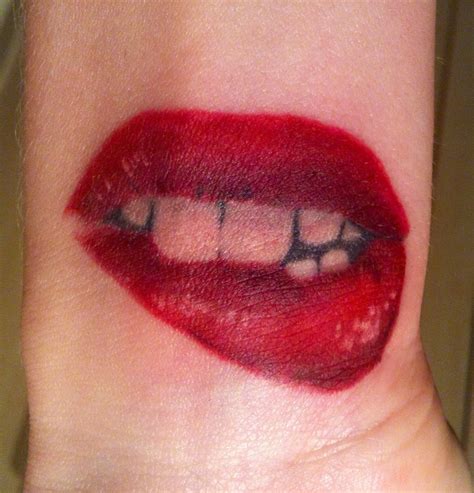 Biting Lip Tattoo Biting Lip Tattoo Lip Tattoos Art Tattoo