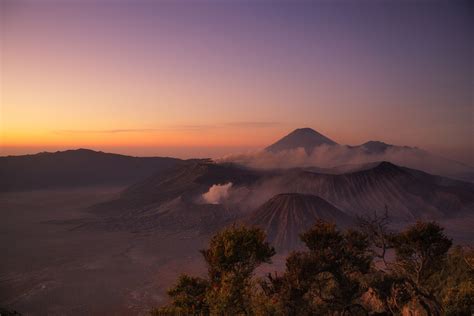 Mt Bromo Sunrise Sunrise Natural Landmarks Indonesia