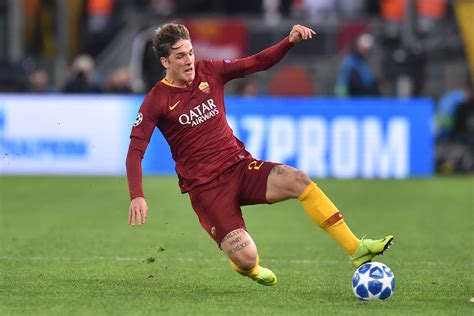 Stay up to date with soccer player news, rumors, updates, analysis, social feeds, and more at fox sports. Calciomercato, Zaniolo: il giocatore lascerà la Roma, ma ...