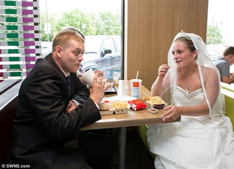 Were The Guests Lovin It Fast Food Fans Hold Their Wedding Reception At Mcdonalds Daily