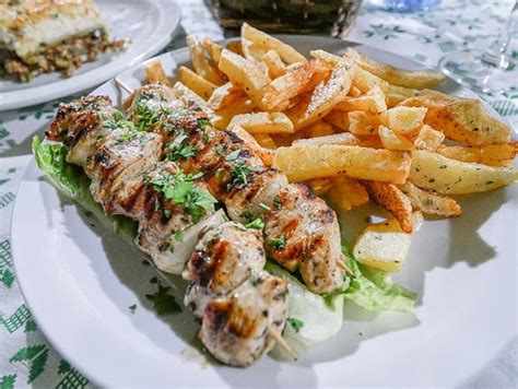 Delicious Meals Yummy Food Cyprus Food Grilled Halloumi Chicken