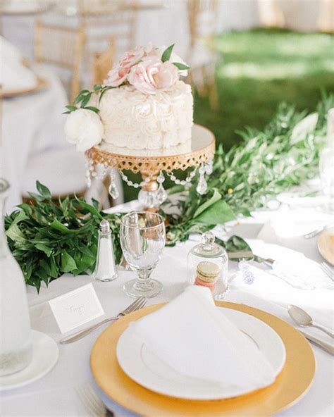 23 Of The Sweetest Bridal Shower Cakes Martha Stewart Weddings