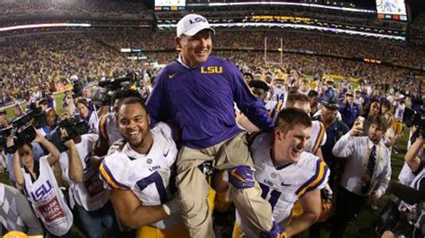 Lsu Tigers Ad Says Les Miles Will Remain Head Coach Sports Illustrated