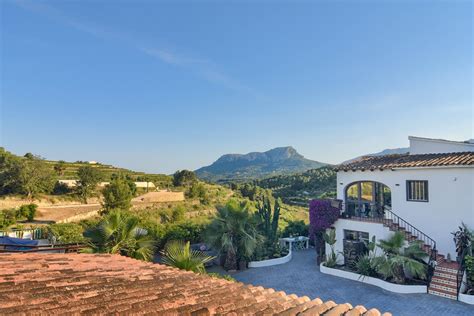 7 luxury Holiday homes with private pool in Costa Blanca and surroundings