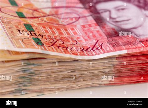 50 Pound Note Stack Stock Photos And 50 Pound Note Stack Stock Images Alamy