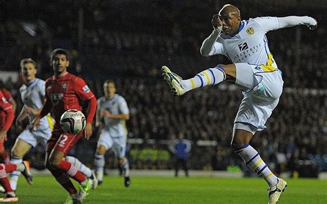 Inconsistent yet occasionally exhilarating leeds will be looking to maintain their winning home form when they take on a southampton side that has struggled badly since the turn of the year. Leeds United 3 Southampton 0: match report - Telegraph