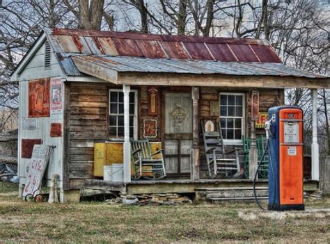Pin By Susie Watts On Pictures Old Gas Stations Gas Station Old