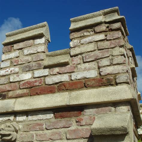 String And Battlement Folly Castle Ideas Redwood Stone