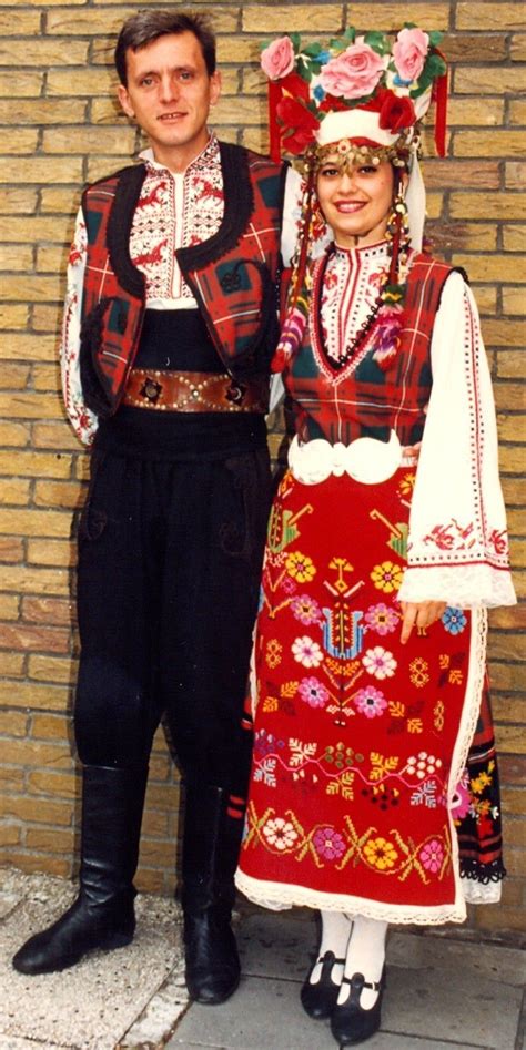Cultures Of Eastern Europe Traditional Outfits European Dress Folk