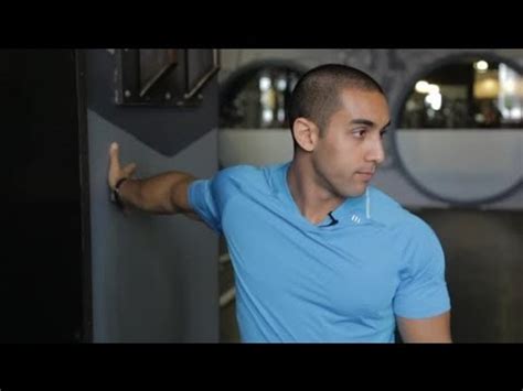 What exercises can strengthen the triceps? How to Stretch Biceps Brachii, Triceps Brachii ...