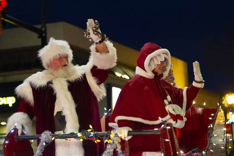 Penticton Santa Claus Parade Accepting Floats Volunteers Infonews Thompson Okanagans News