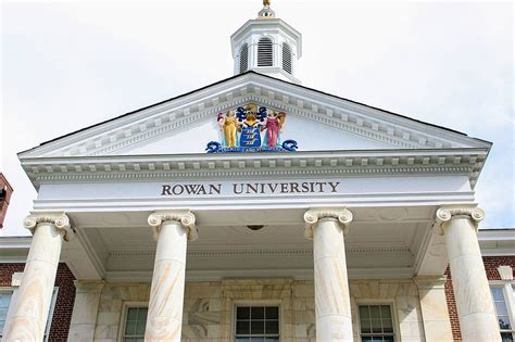 Rowan University Reopens Nj Campuses After Bomb Threat