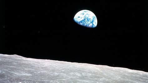 Why One Side Of The Moon Faces Earth Explained Britannica