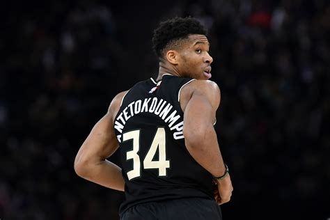 According to tim bontemps of espn h/t bleacher report, giannis antetokounmpo will not be. Giannis Antetokounmpo Reportedly Met With Bucks Ownership ...