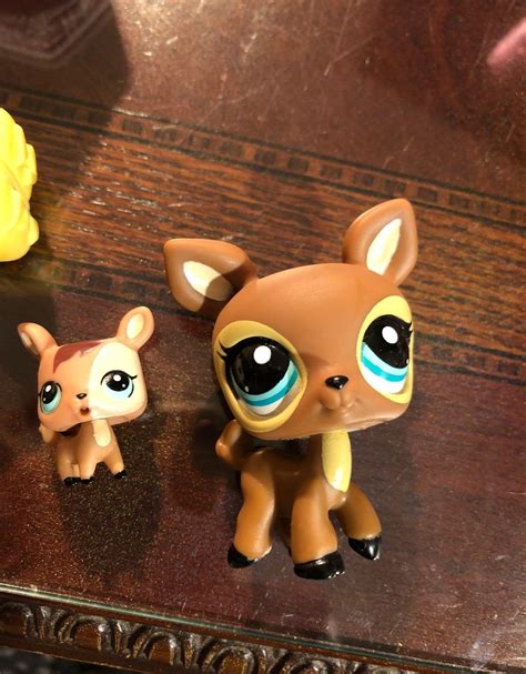 Littlest Pet Shop Baby And Mommy Deer Very Minimal Imperfections See