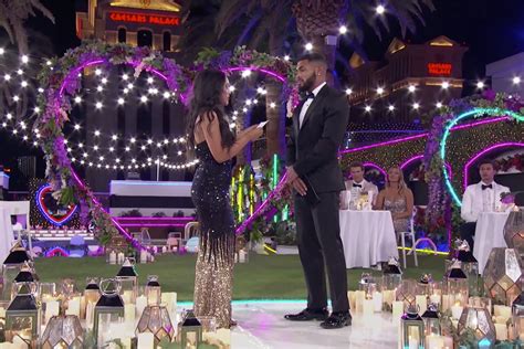 Love Island Finale Cely And Johnny Profess Love