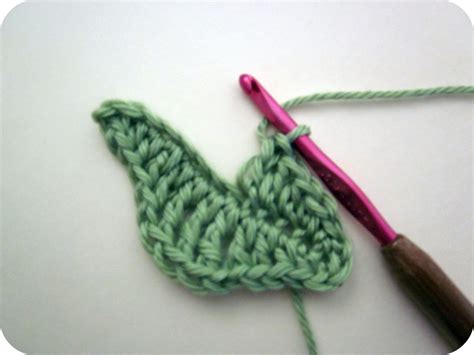 Tristinandcompany Mini Tutorial How To Crochet Leaves