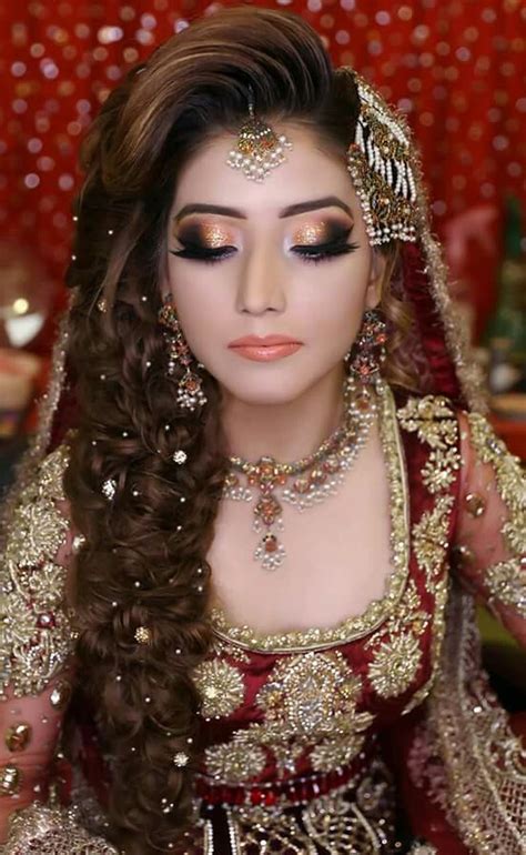 48 Stylish Wedding Hairstyle Ideas For Indian Bride Vis Wed Pakistani Bridal Makeup Bridal