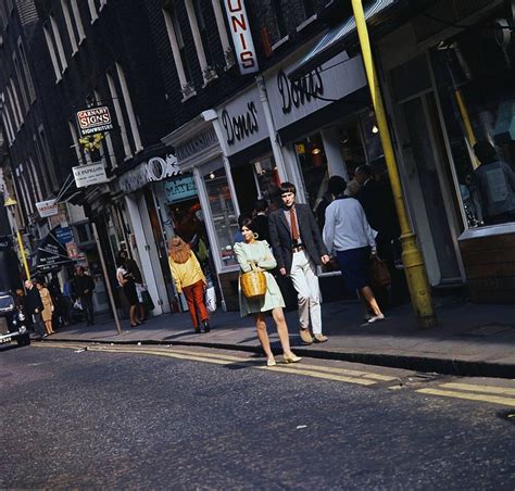 Sixties — Swinging London Carnaby Street In The Sixties
