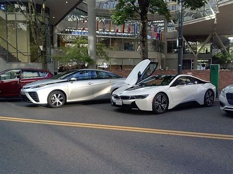It's produced using carbon fiber. Toyota Mirai & BMW i8 at WTC Portland | Electric cars, Bmw i8, Vehicles