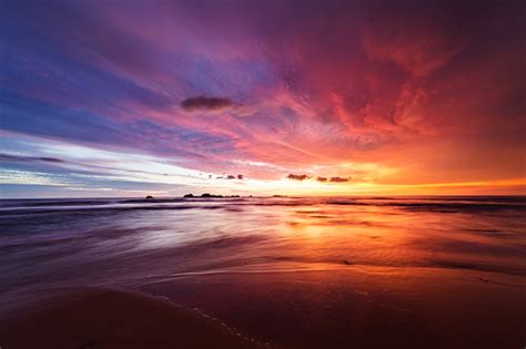 27 Stunning Beach Sunset Pictures Download Free Images On Unsplash