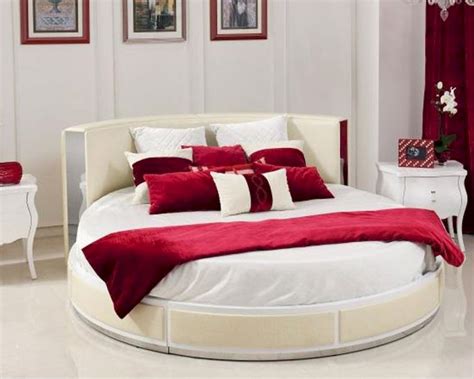 Circle or round beds might not be a décor idea that is earth shattering and brand new. Italian Modern Round Bed 44B199BD